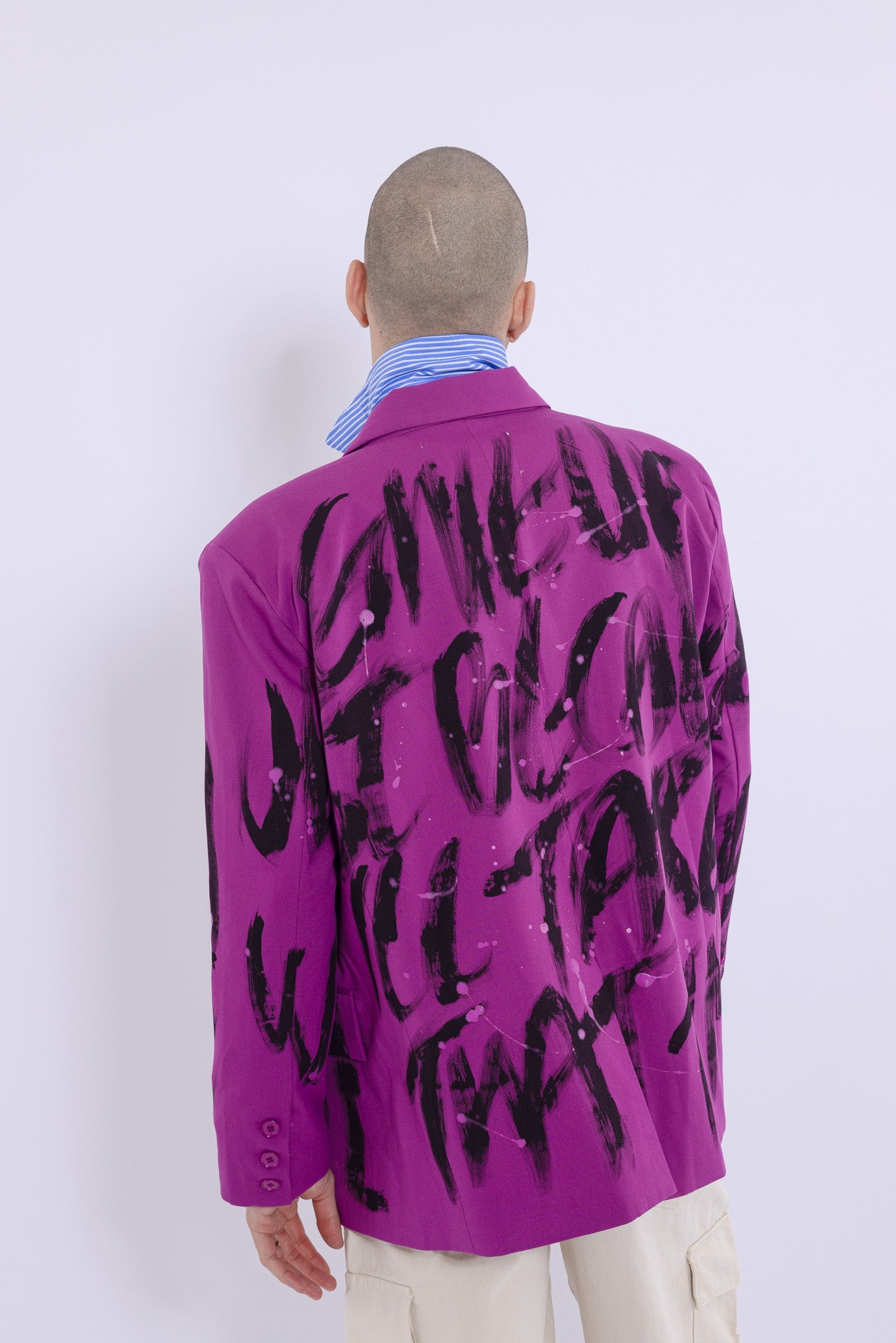 23SS لا تستسلم أبدًا بدلة مطبوعة يدويًا