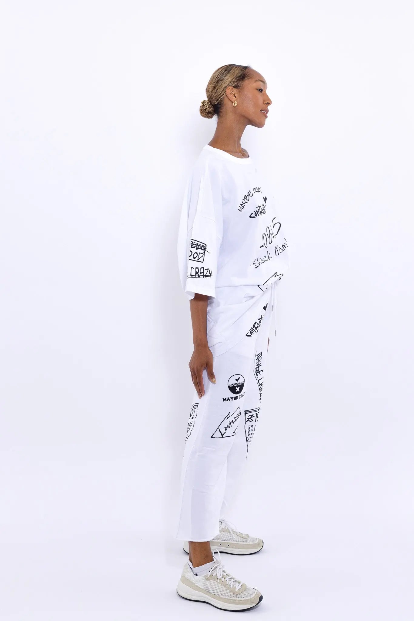 #color_White