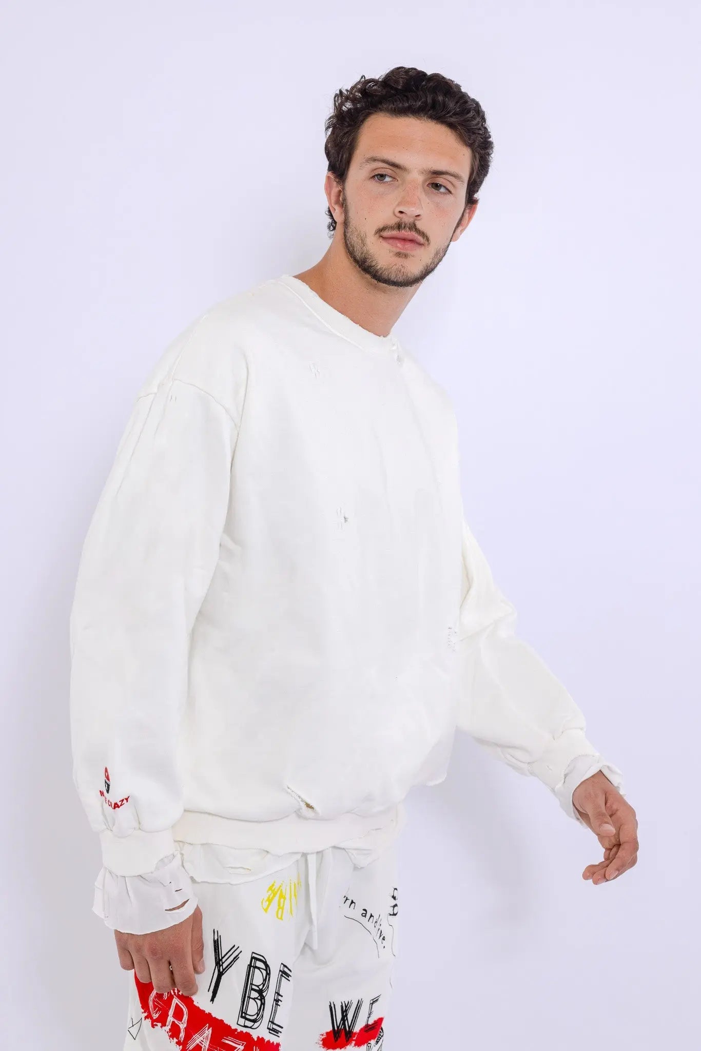 #color_White