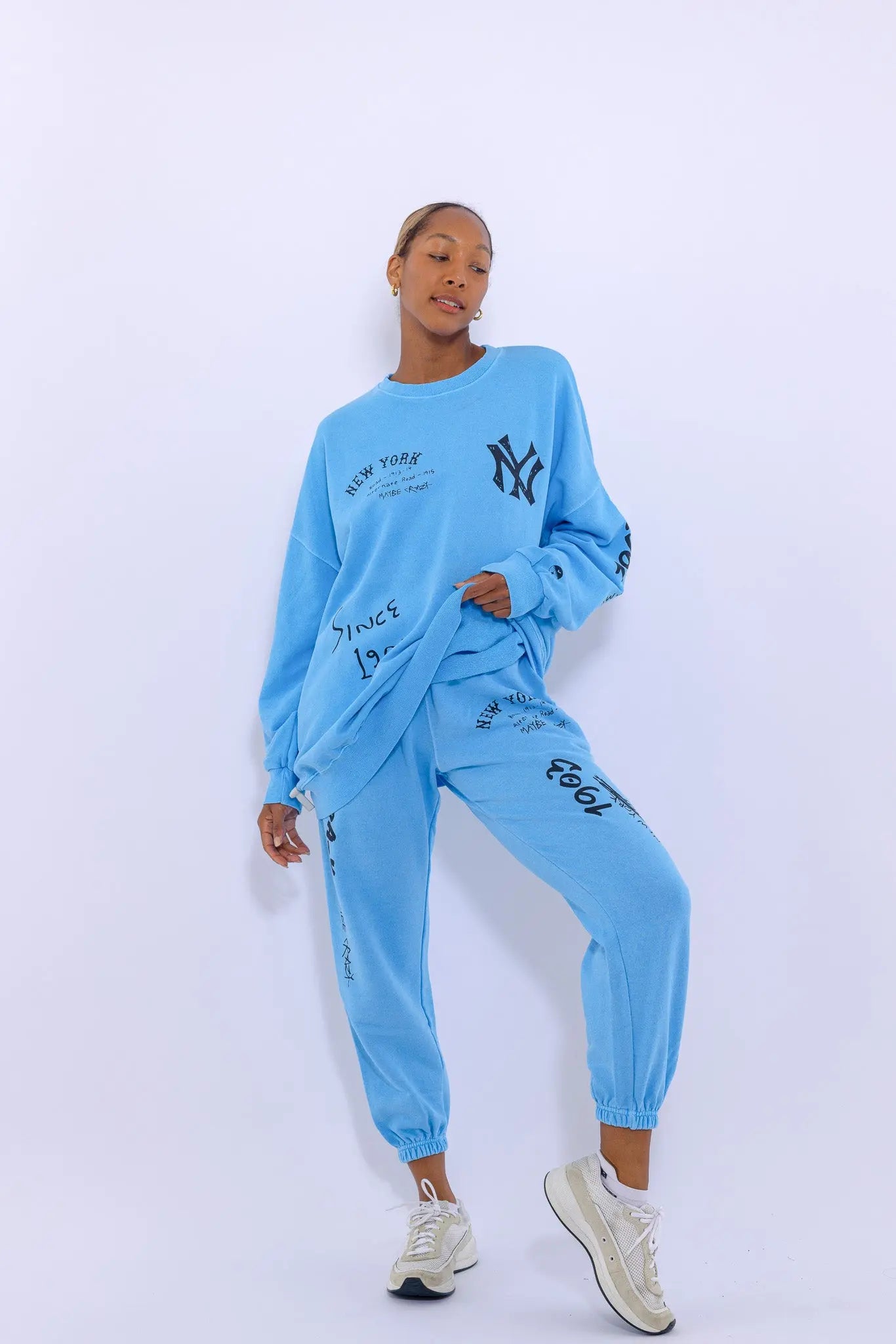 #color_Blue