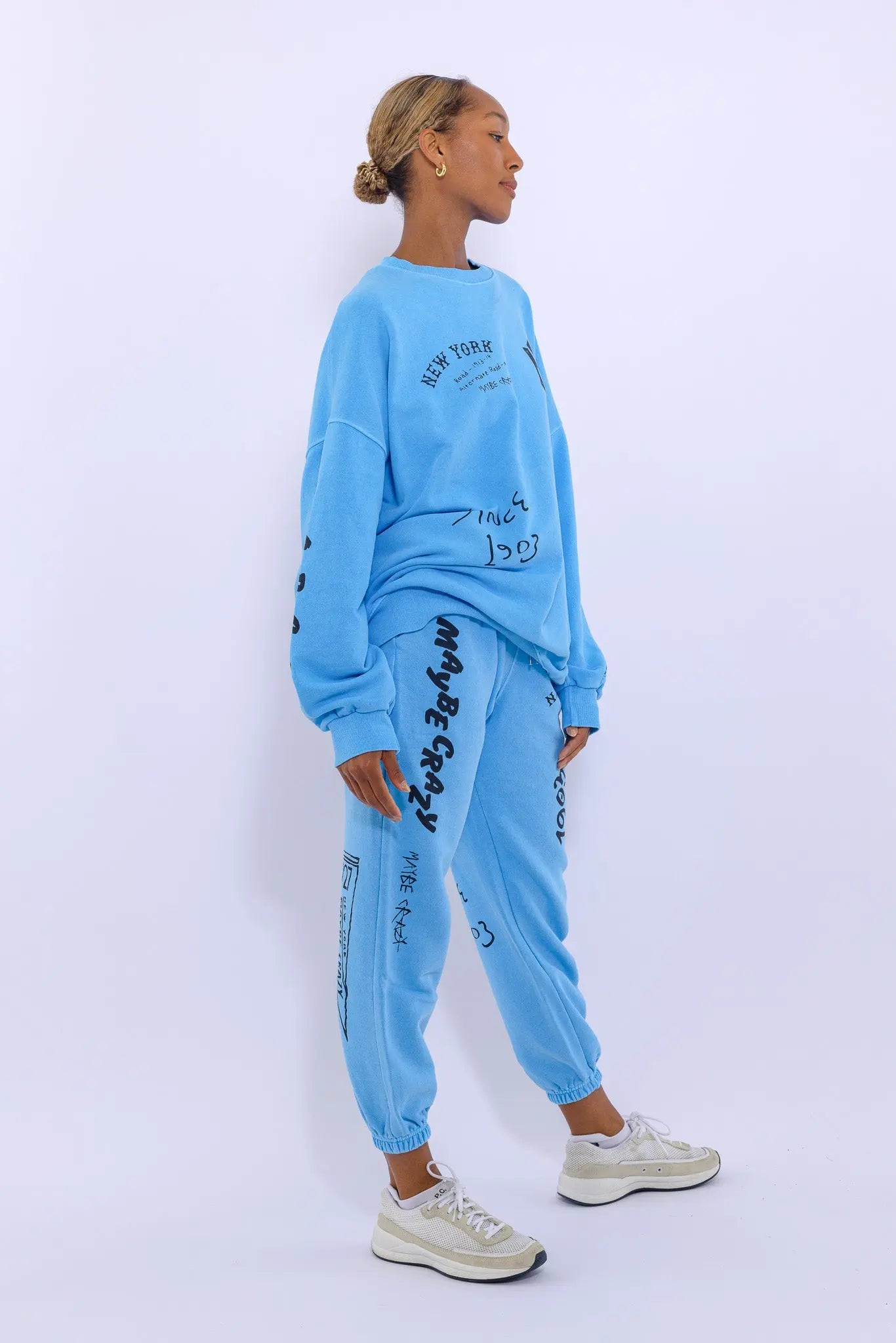 #color_Blue
