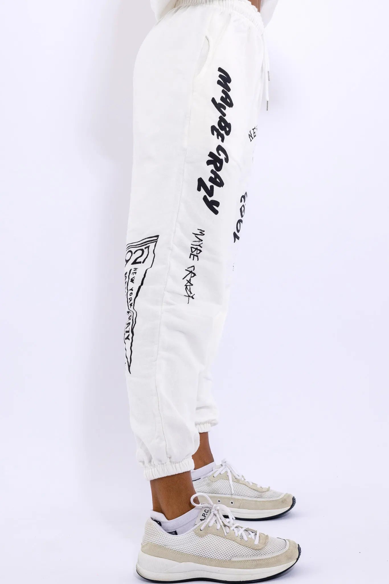#color_White