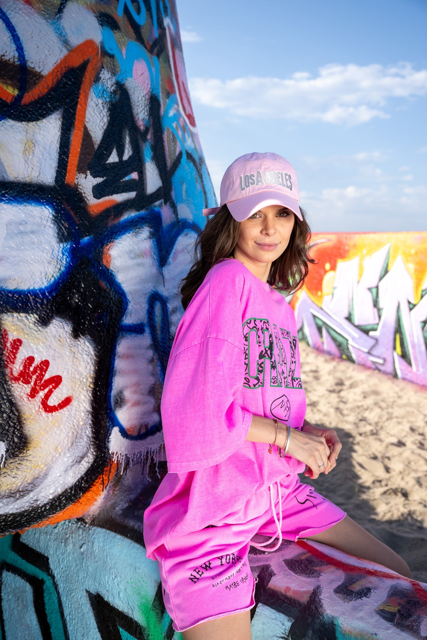 CRAZY LOGO Tee - Pink